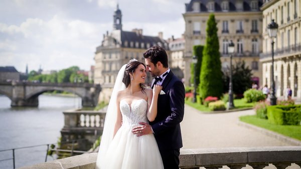 Pourquoi engager un photographe de mariage à bordeaux ?